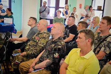 Познакомили ветеранов СВО и их семьи с крупнейшими работодателями Ленинградской области