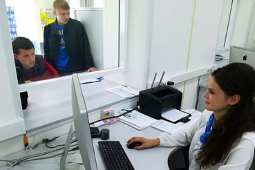 Минтруд оценил качество и доступность услуг ленинградской биржи труда