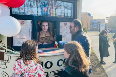 При поддержке службы занятости в Тосно открылась кофейня