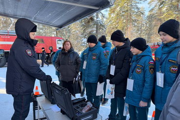 🎓Более 250 школьников Ленинградской области прикоснулись к профессии защитника Родины